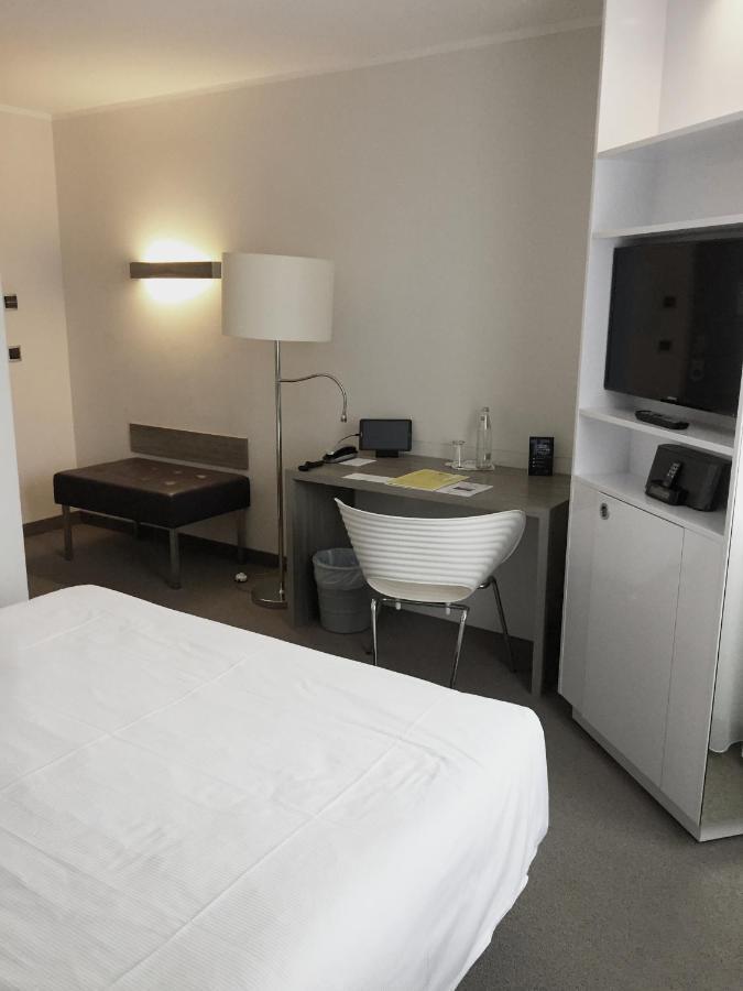 Hotel Schweizer Hof Кассель Экстерьер фото