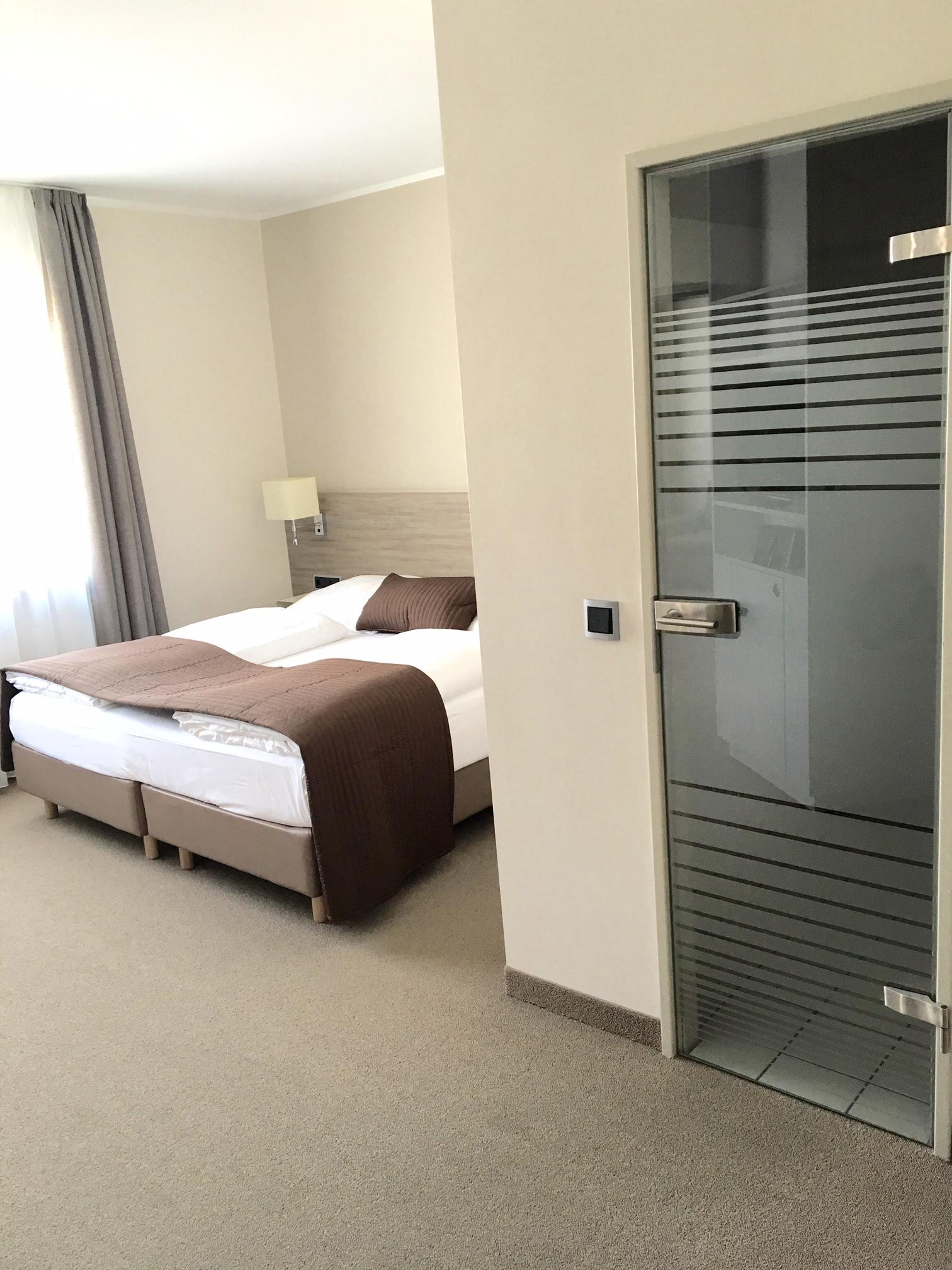 Hotel Schweizer Hof Кассель Экстерьер фото